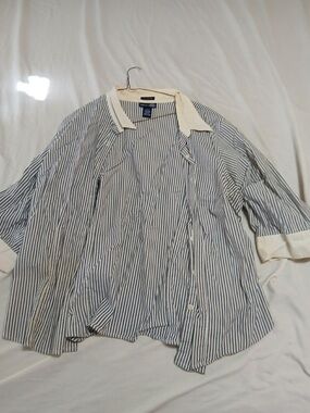 Venezia Blue & White Striped Dress Shirt with Contrast Collar